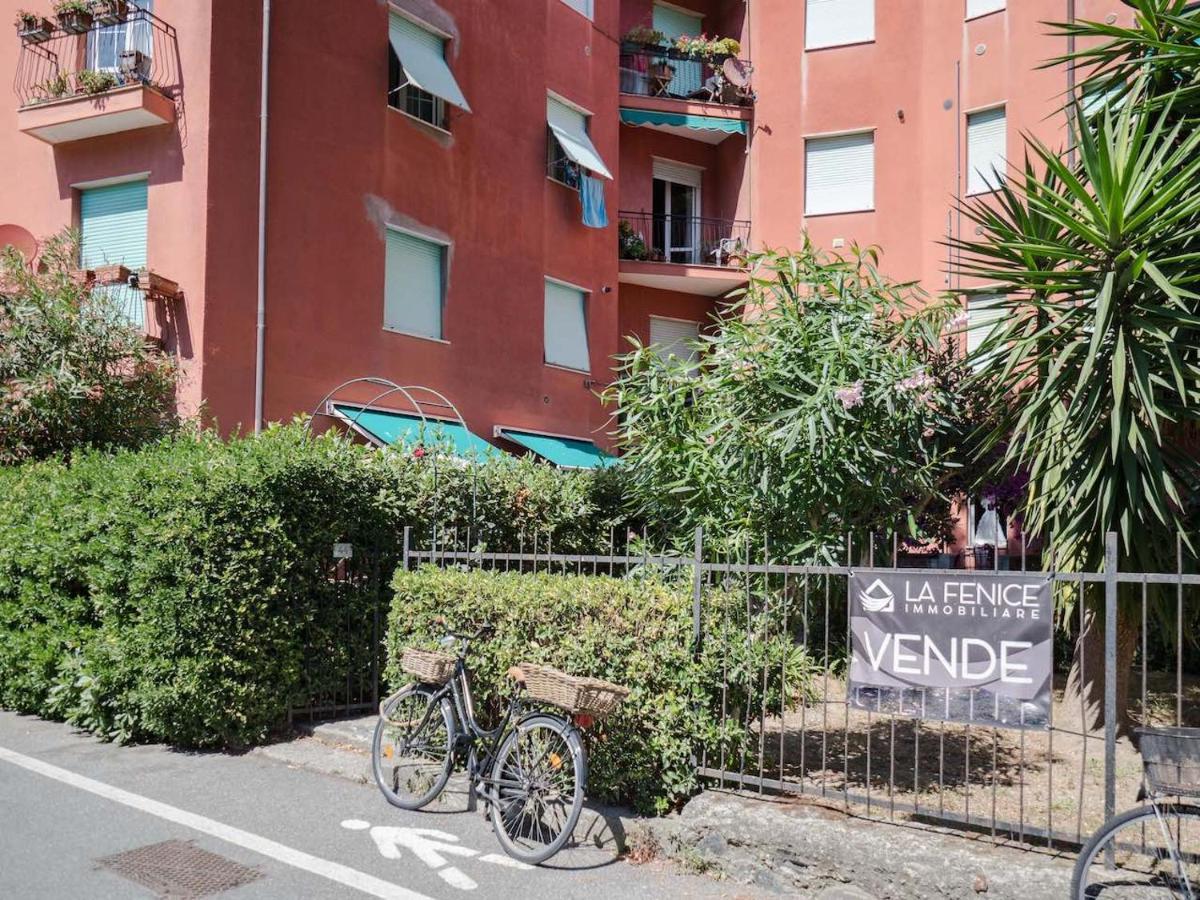 Scimiscia 2-Bedroom Apartment With Ac Monterosso al Mare Luaran gambar